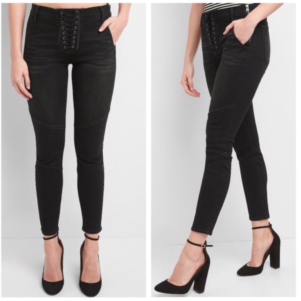 Gap | NWT | Black Lace-Front True Skinny Jeans